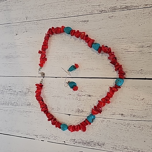 RED CORAL AND TURQUOISE NECKLACE AND EARRINGS - Picture 5 of 5